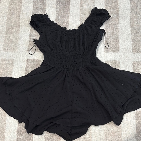 Urban Outfitters Romper NWT - Picture 4 of 4